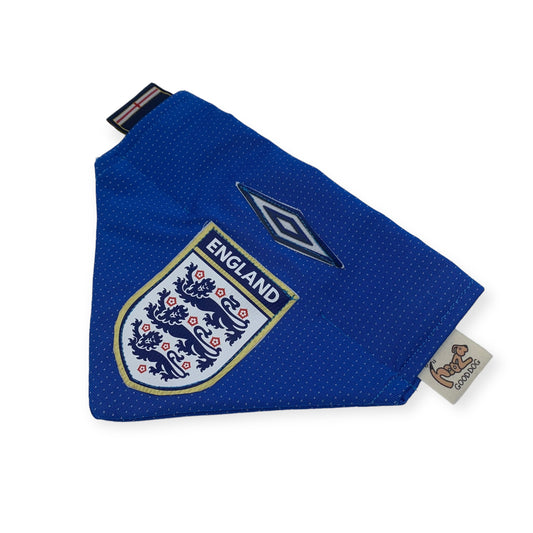 Upcycled Umbro England Football Dog Bandana (M)